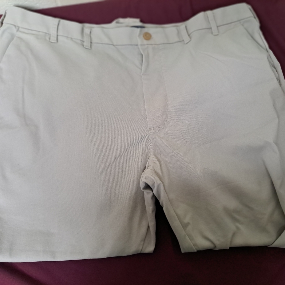 Men's IZOD Tan Size 46x32 Pants